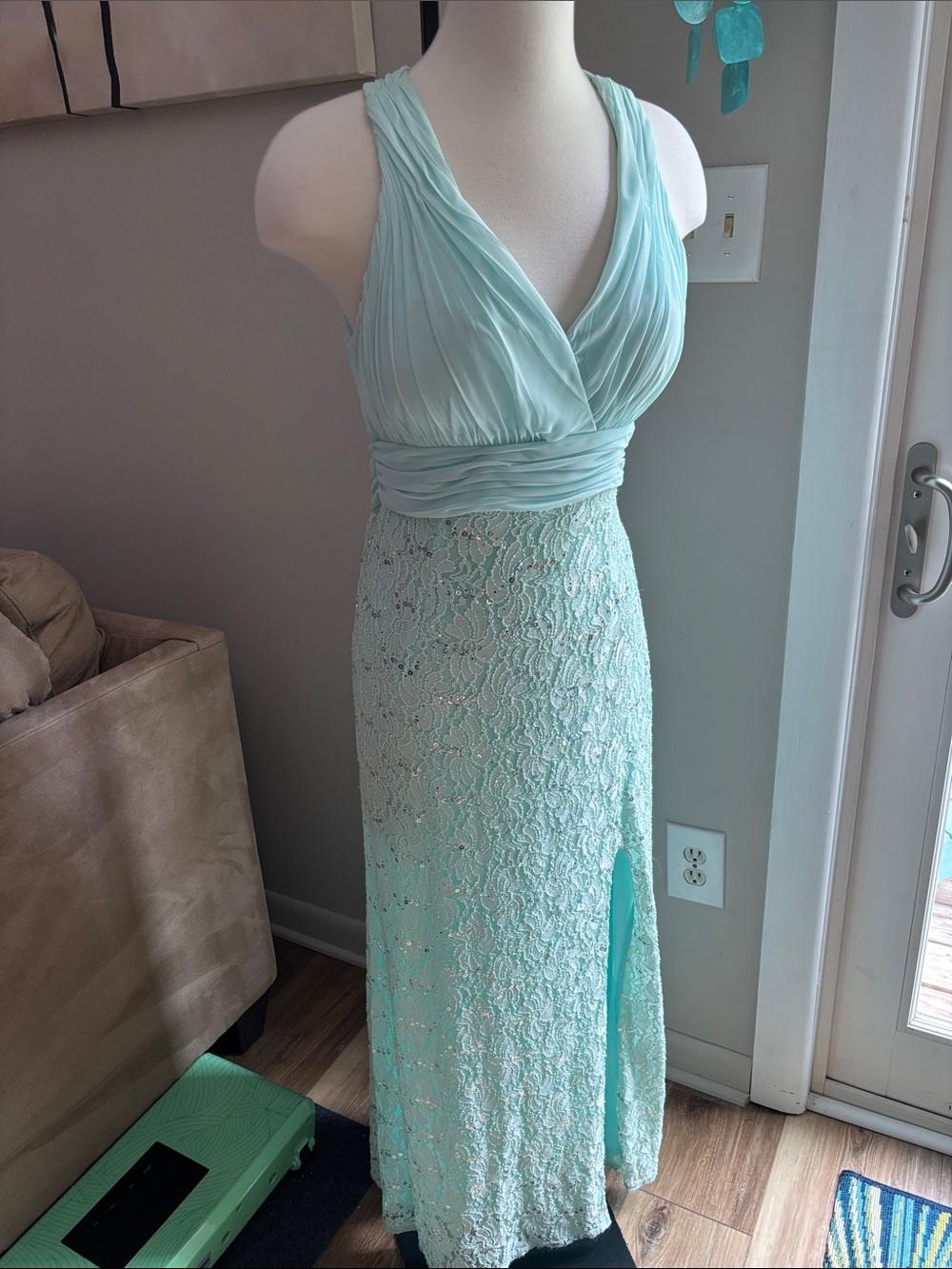 Morgan & Co. Mint Lace Prom Dress